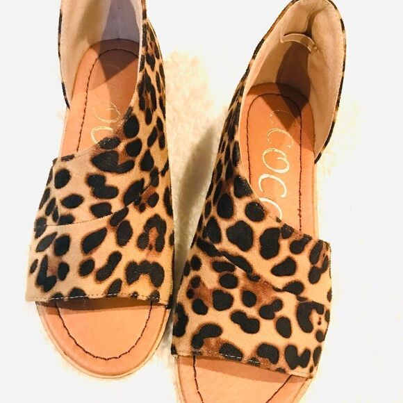 - Ccocci  “Adele” leopard print slides size 5 1/2 - Picture 2 of 5